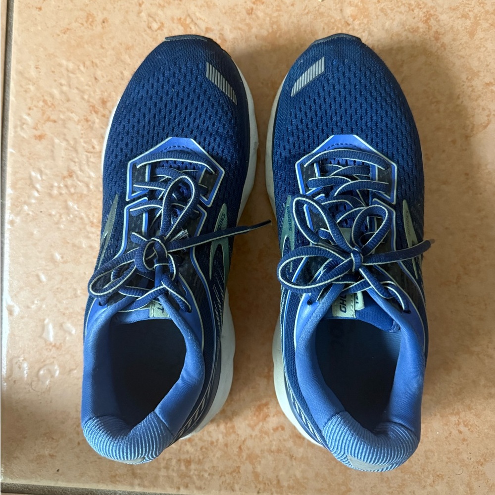 BROOKS GHOST 12 - NAVY / BLUE